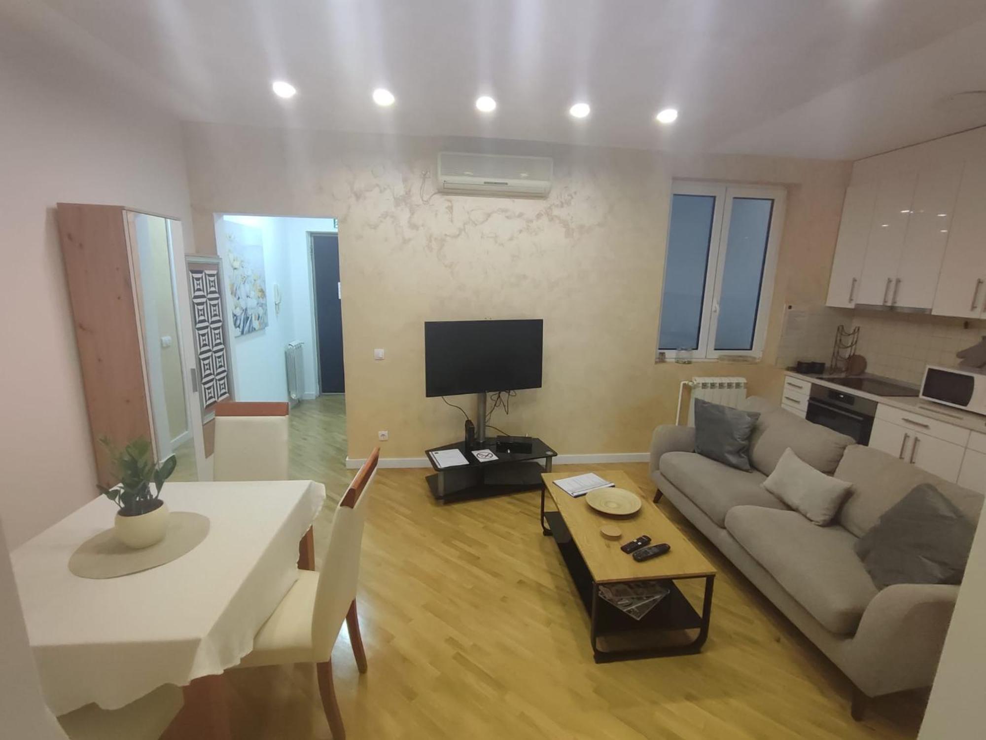 Appartement City Lights Lux à Belgrade Extérieur photo